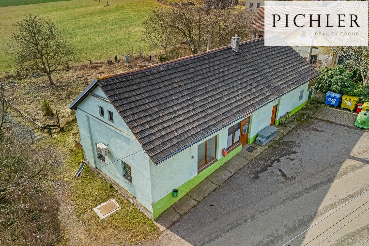 Obchodní prostory, Velká Buková, 328 m² - 1