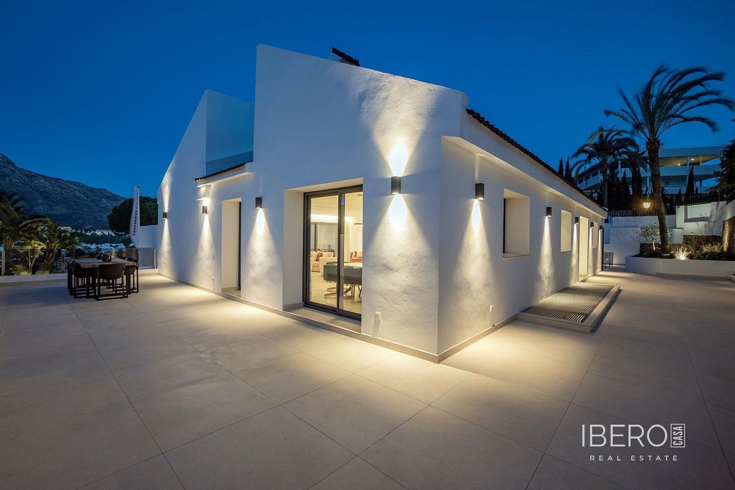 Prodej rodinný dům - Nueva Andalucía, ES, 385 m² - 5