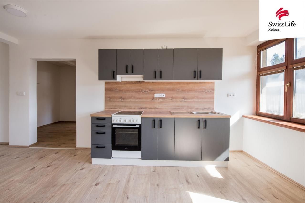 2+kk, Chotěvice, 60 m²