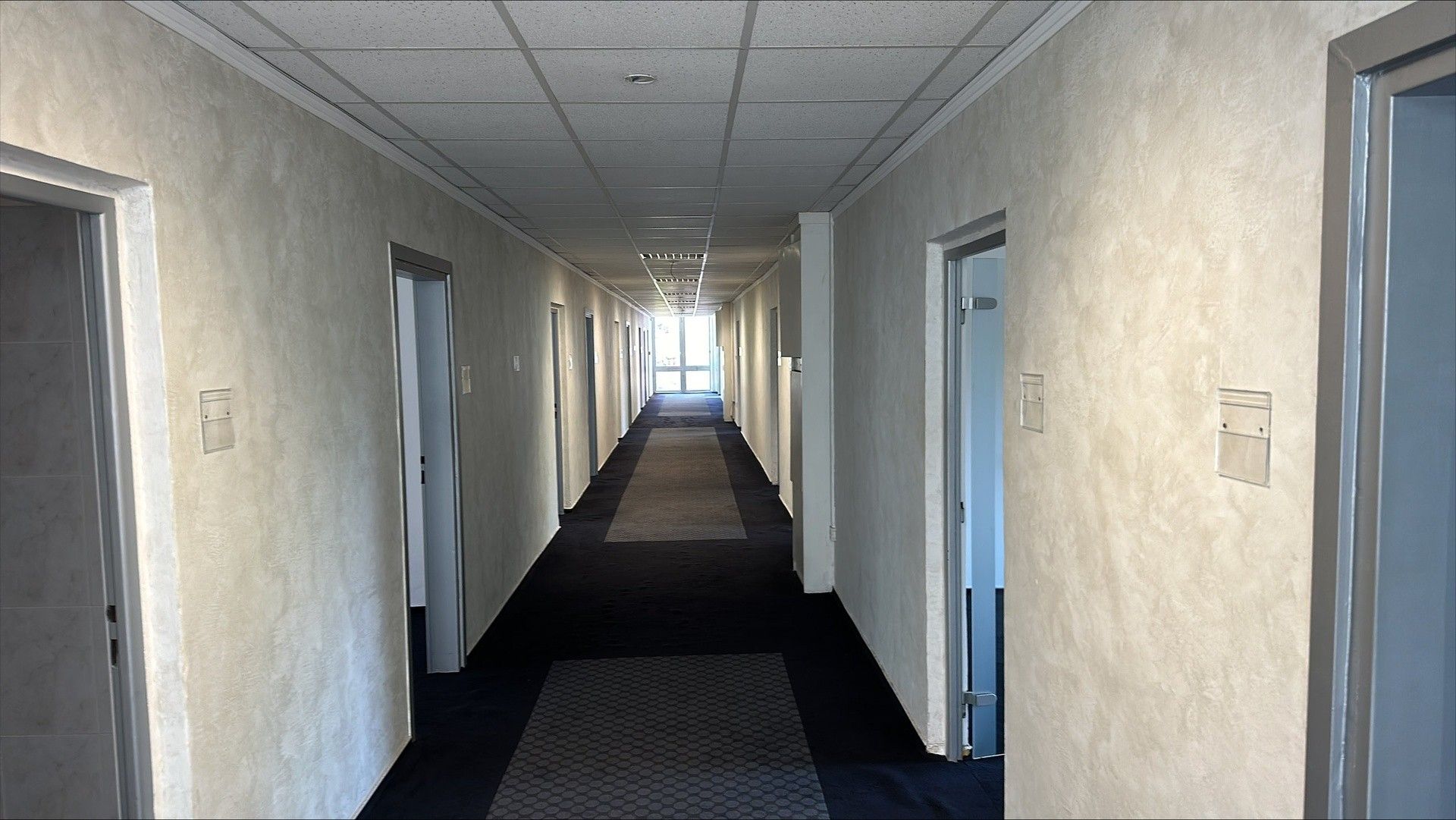 Kancelář · 363 m² · Pod višňovkou, Praha - 4