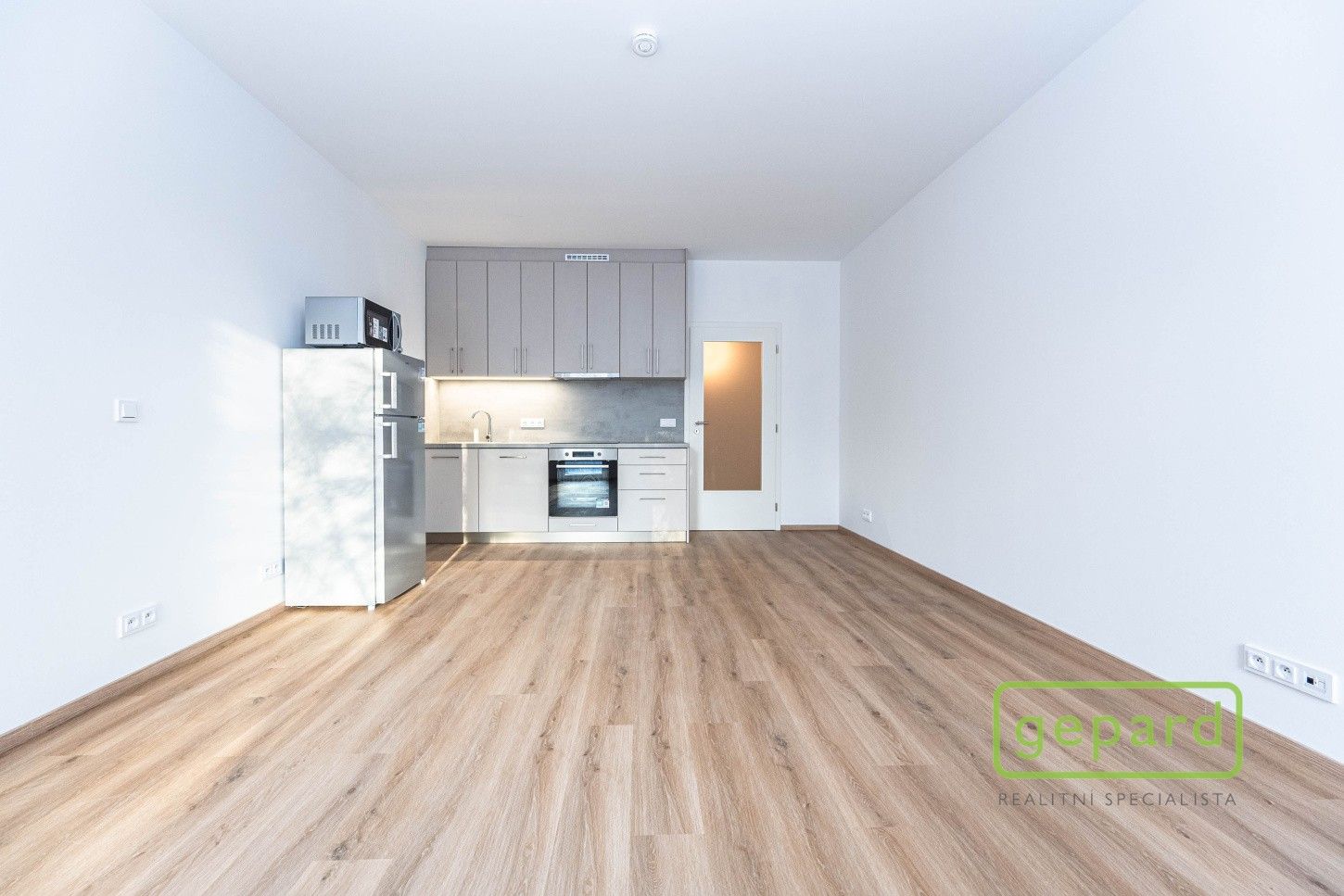 1+kk, Danielova, Praha, 34 m²