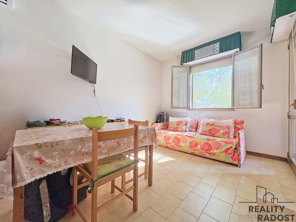 Prodej byt - 987 66, Zahraničí