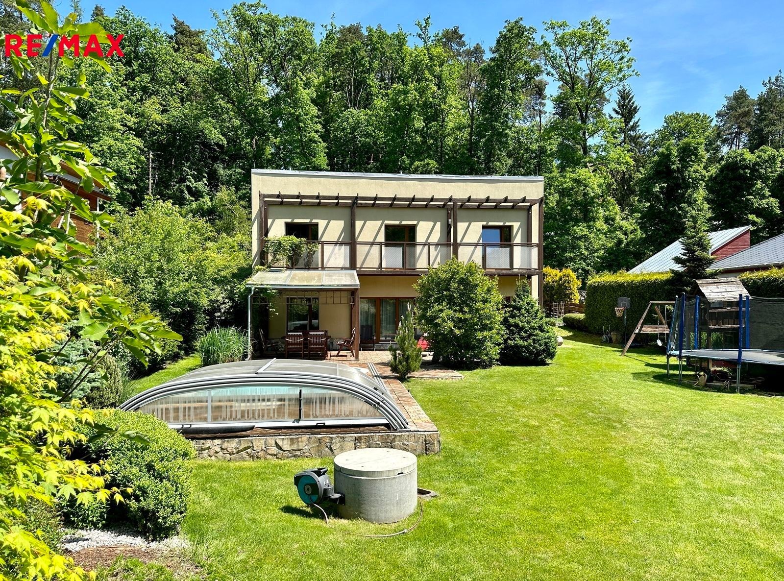 Rodinné domy, Na Ostrůvku, Hrusice, 220 m²