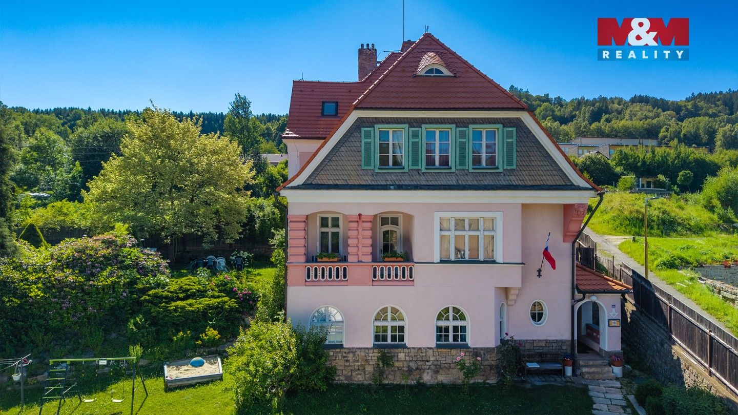 Prodej ubytovací zařízení - Velké Hamry, 550 m²