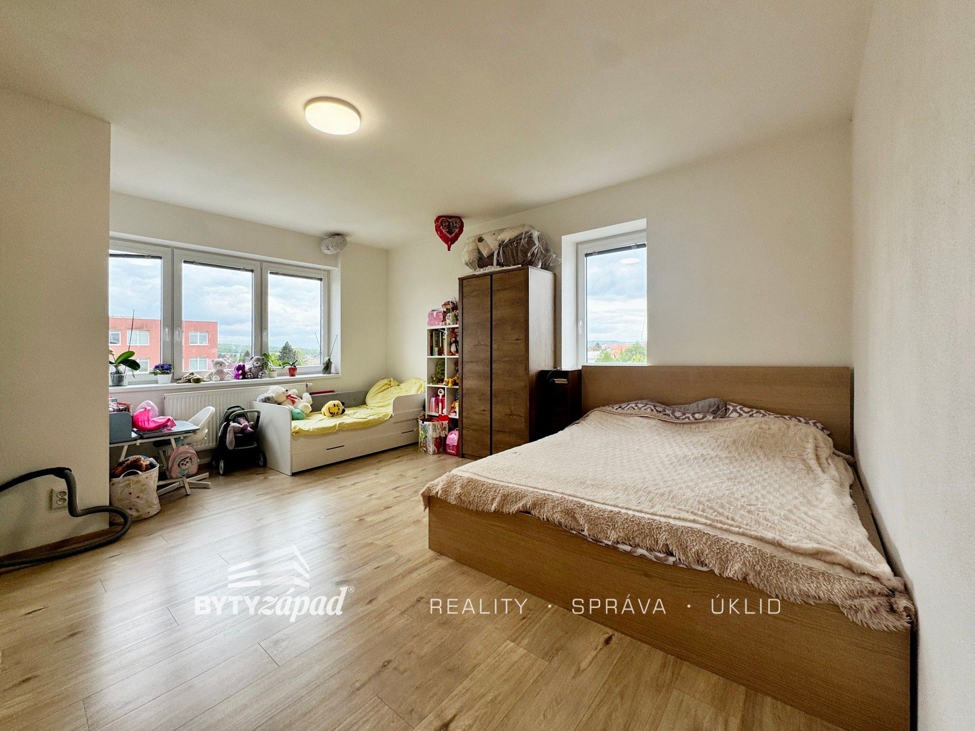 Pronájem byt 3+kk - Dělostřelců 1375, Rokycany Nové Město, 67 m² - 5