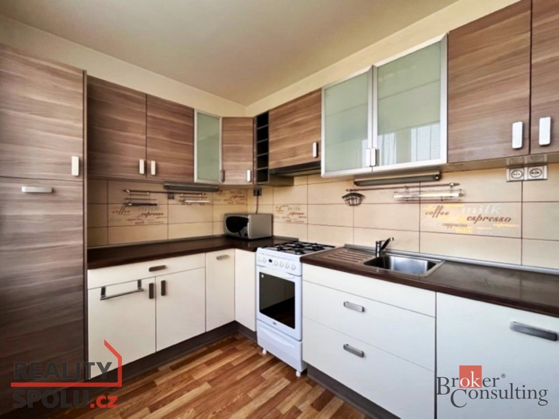 3+1, Pražská, Žatec, 77 m²