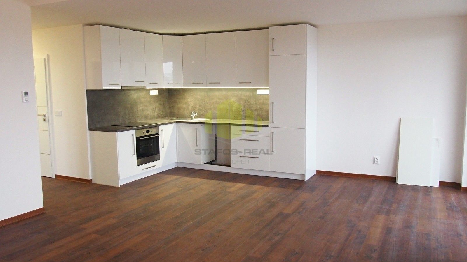 3+kk, Janského, Olomouc, 80 m²