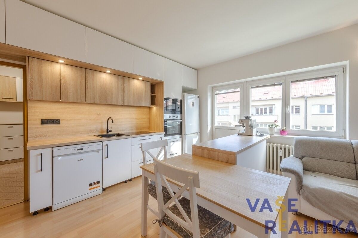 Prodej byt - Hranice, 753 01