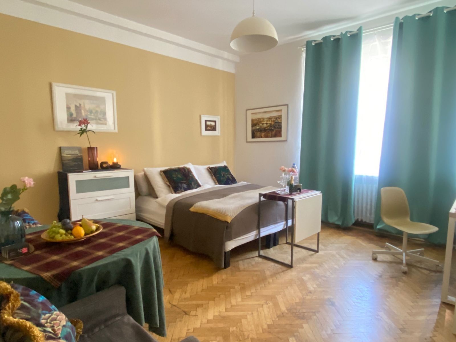 1+kk, Konviktská, Praha - Staré Město, 33 m² - 2