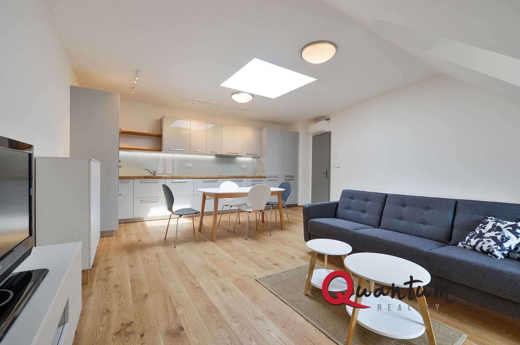 2+kk, U Matěje, Praha, 57 m²