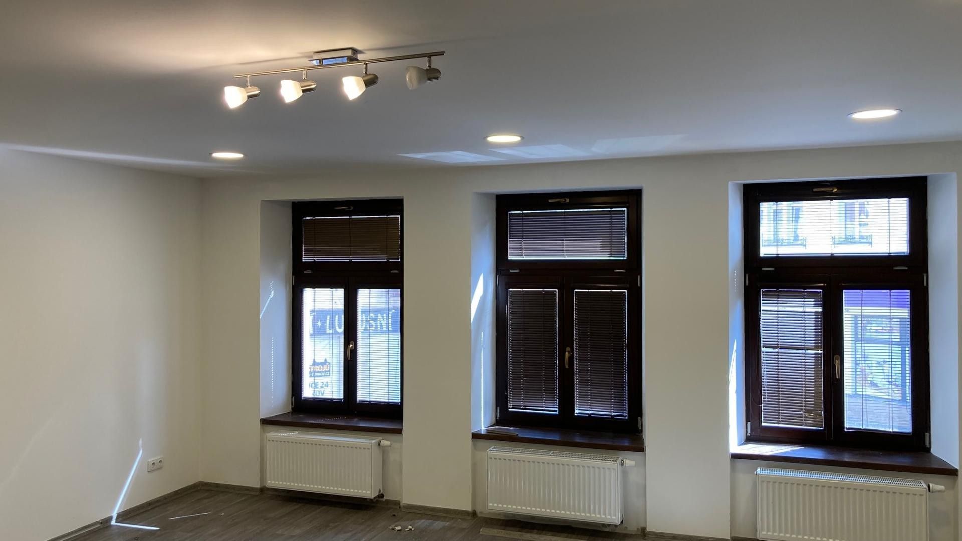 Pronájem byt 2+1 - Krajířova, Turnov