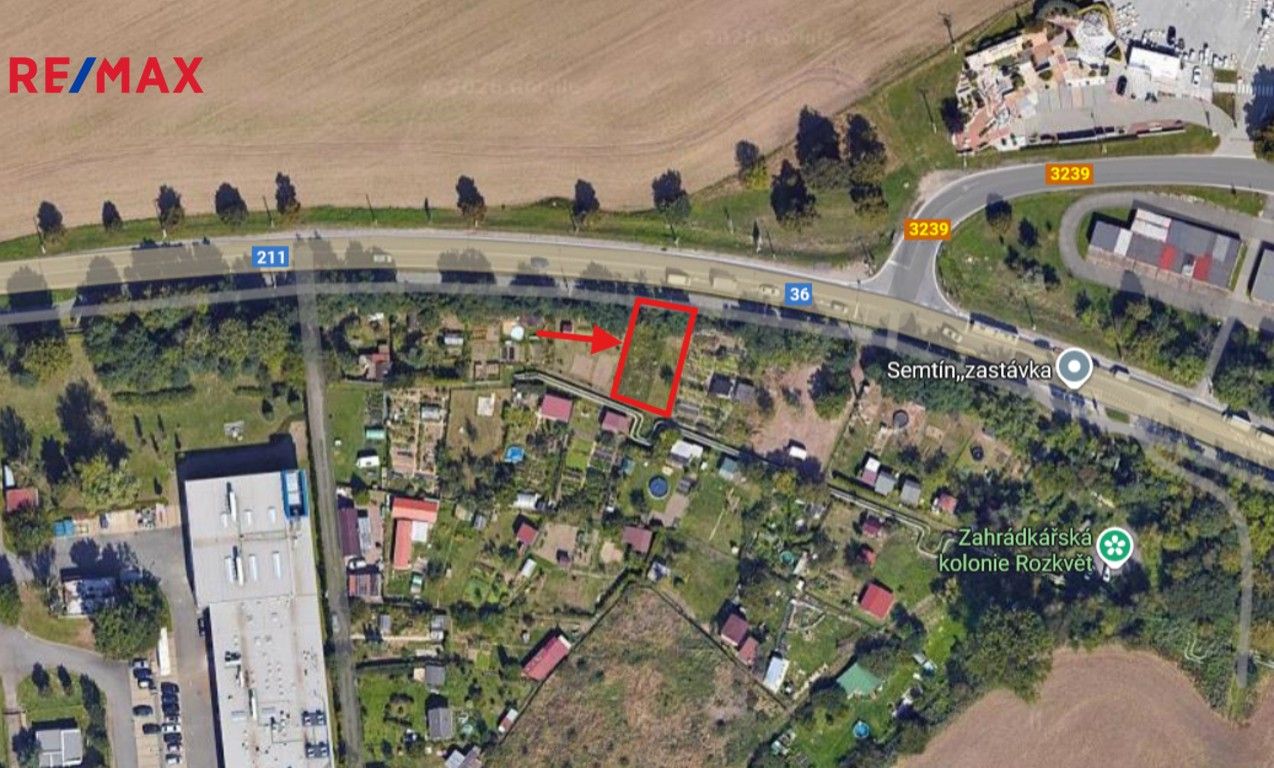 Zahrady, Pardubice, 328 m²