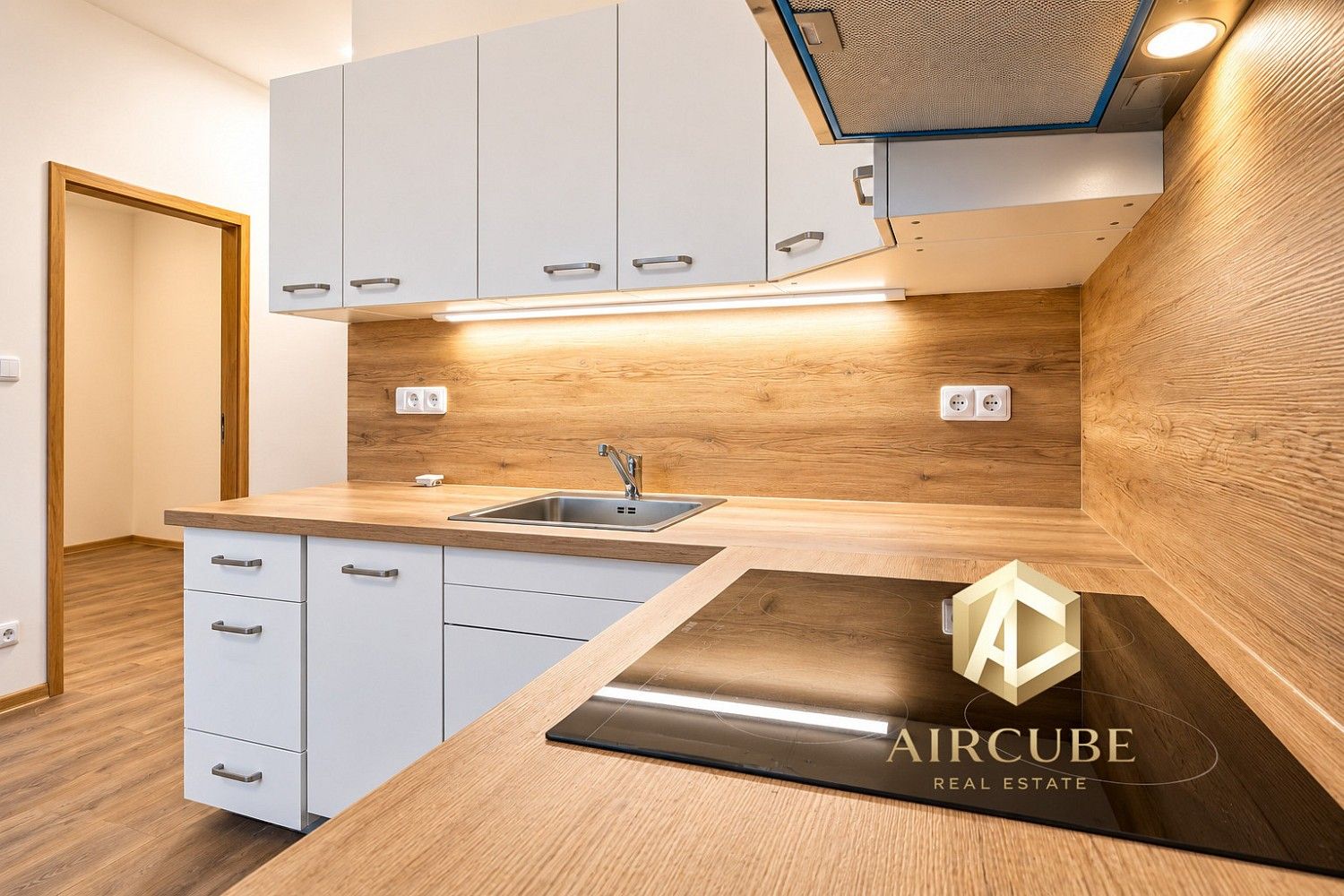 2+kk, Praha - Žižkov, okres Praha 3, Hlavní město Praha, 42 m² - 2