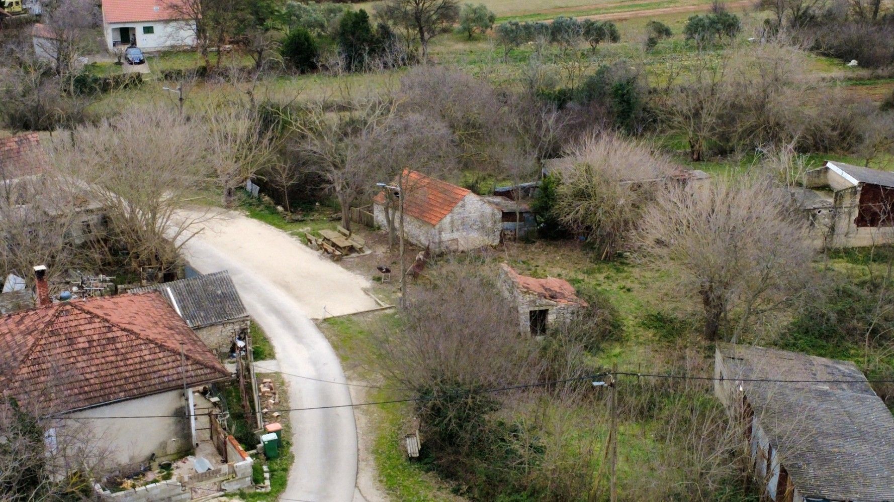 Pozemek pro bydlení, 2 432 m²