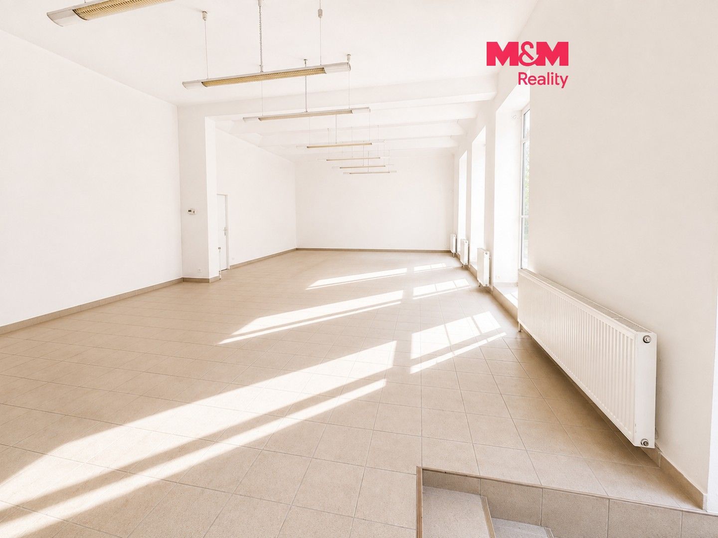Obchodní prostory, Vršovců, Chomutov, 145 m² - 1