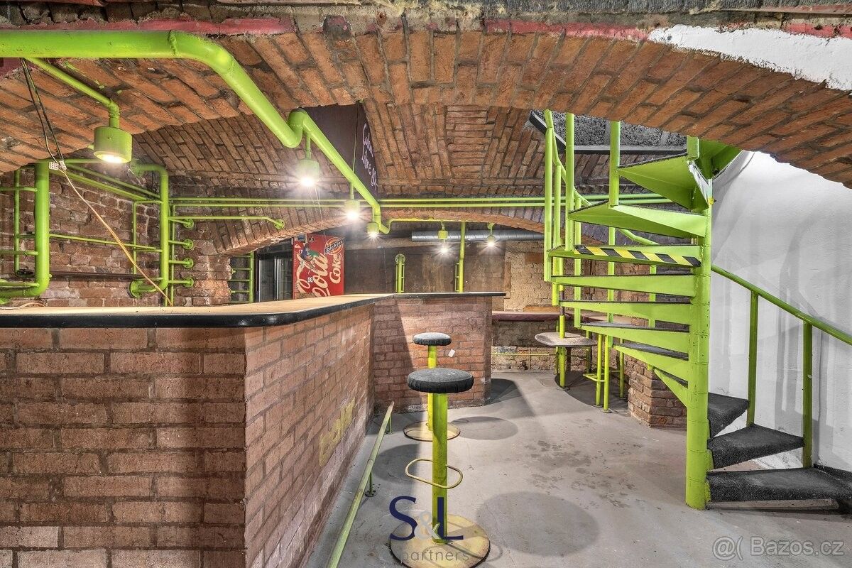 Prodej obchodní prostory - Praha, 190 00