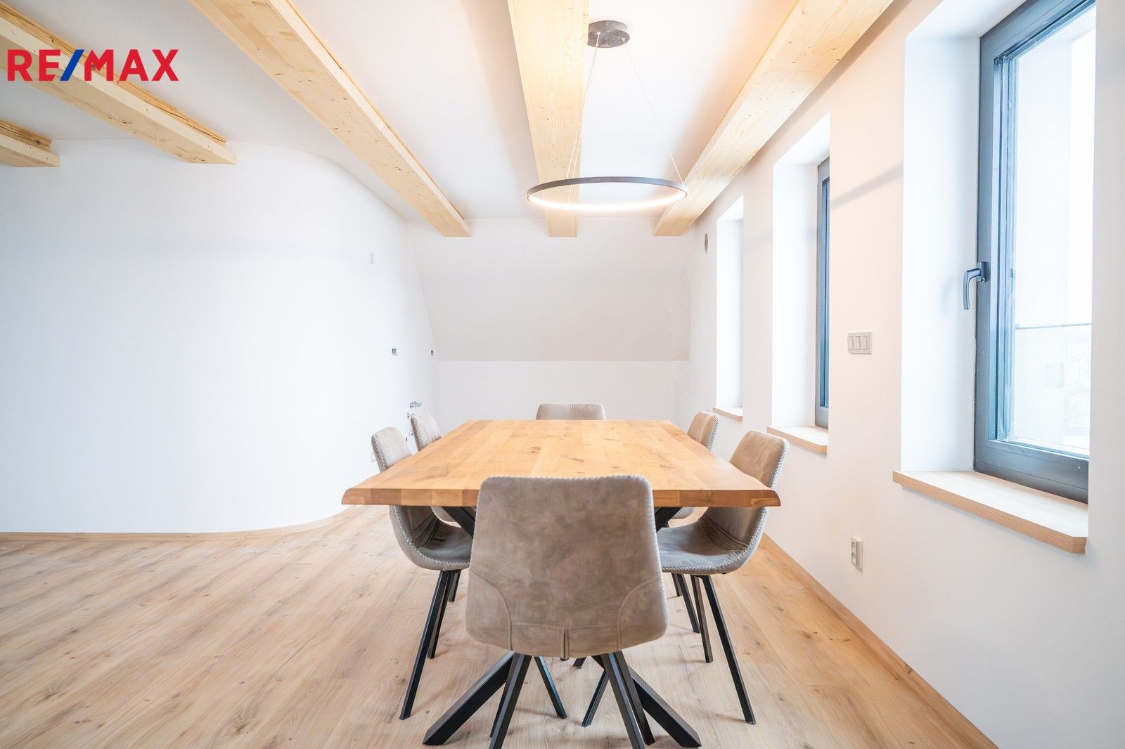 Prodej byt 4+1 - Černilov, 130 m²