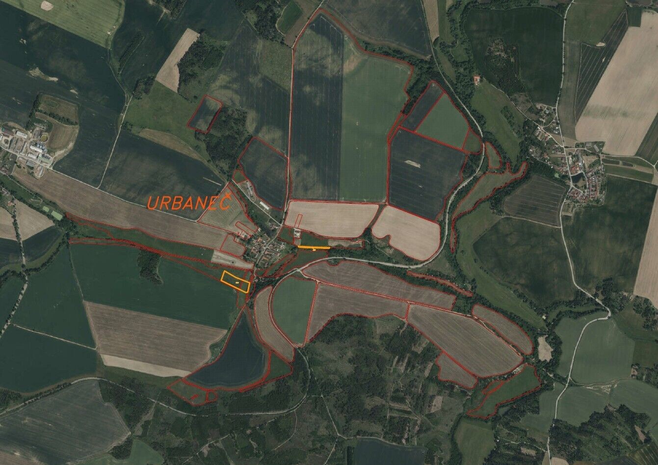 Louka · 8 774 m² · Peč Urbaneč - 3