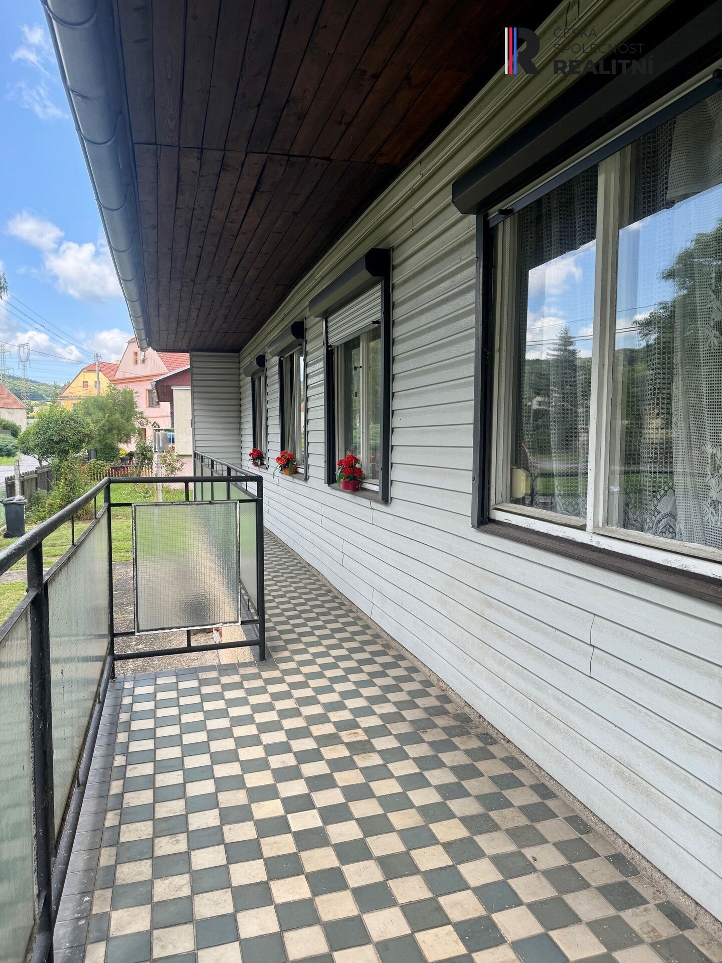 Prodej rodinný dům - Vrbička, Vroutek, 104 m²