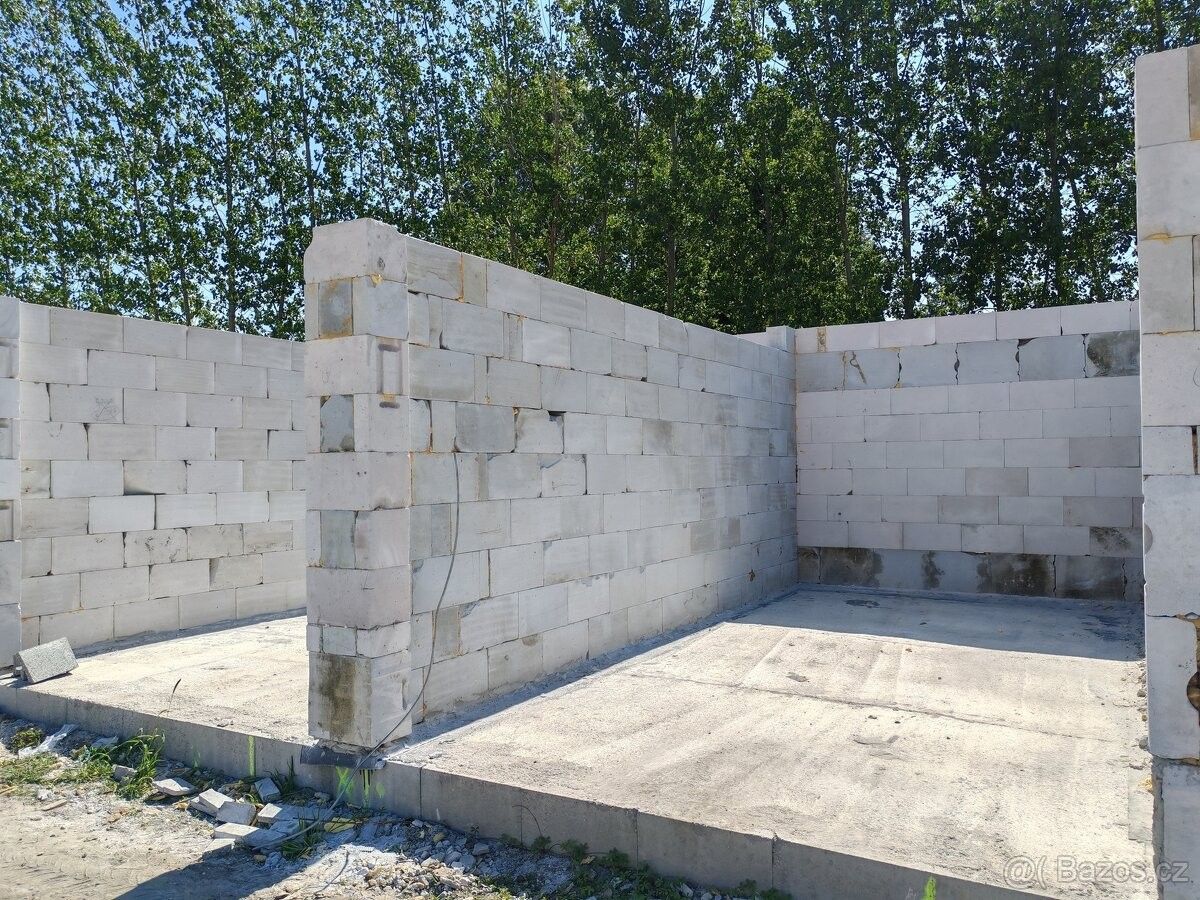 Garáže, Bystřice pod Hostýnem, 768 61