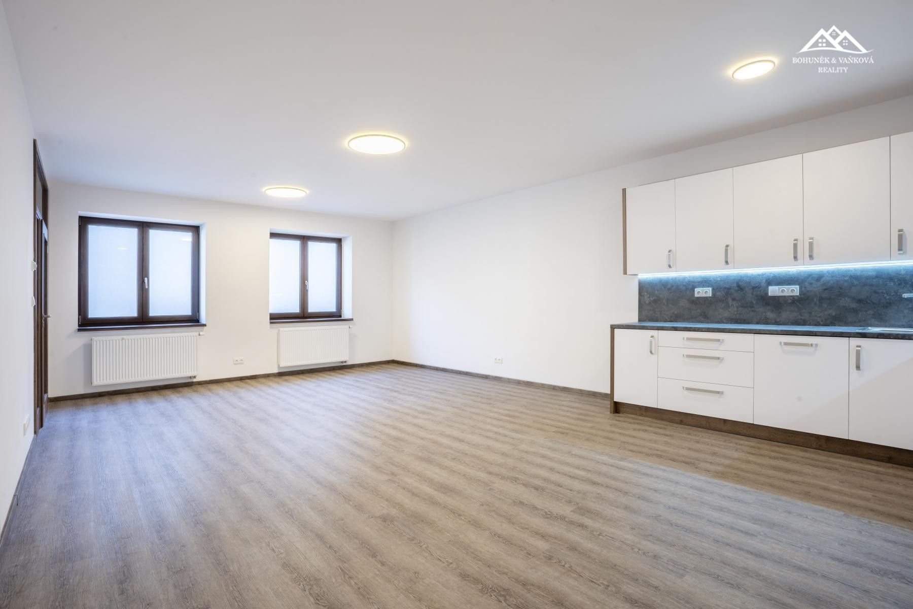 Pronájem byt 2+kk - Palackého, Chotěboř, 72 m²