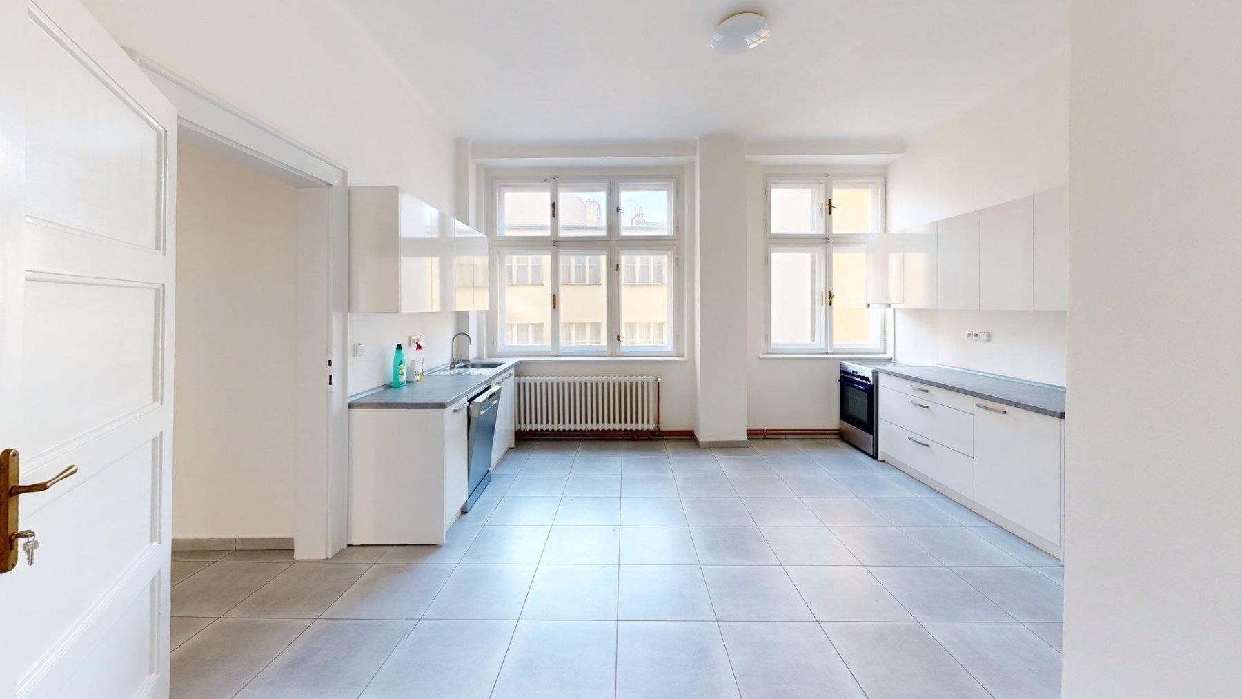 3+1, Melantrichova, Praha - Staré Město, 142 m² - 2