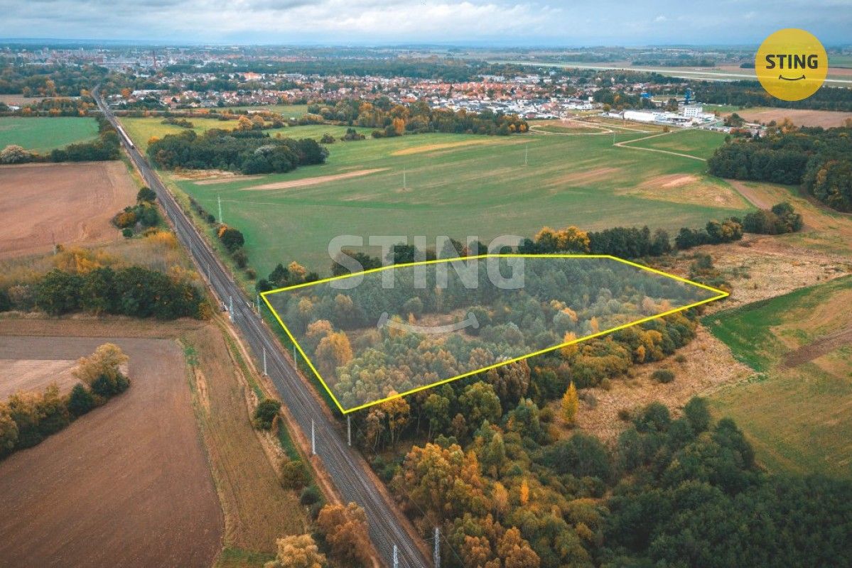 Prodej pozemek pro bydlení - Pardubice, 530 02