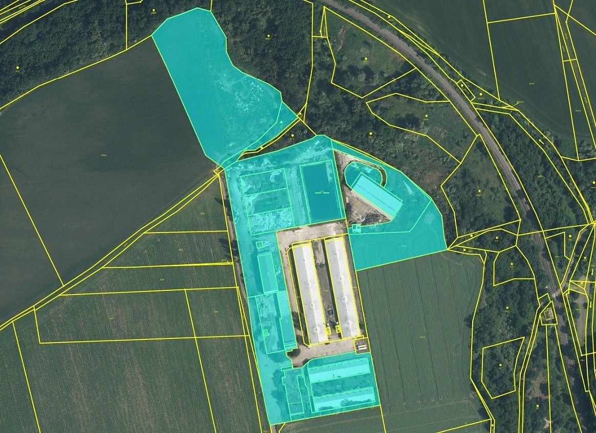 Sklady, Žatec - Bezděkov, okres Louny, Ústecký kraj, 3 347 m² - 2