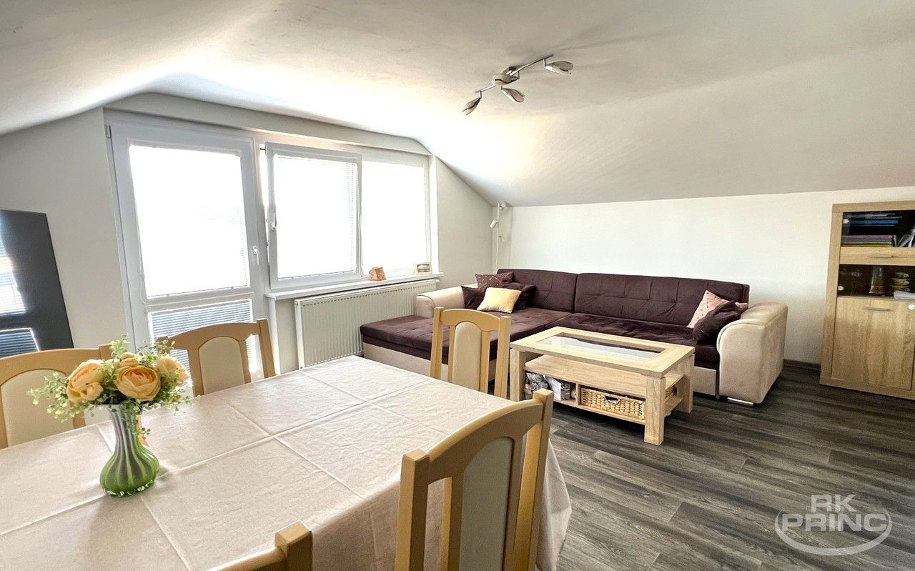Rodinné domy, Ke Slunci, Jílové u Prahy, 210 m² - 1