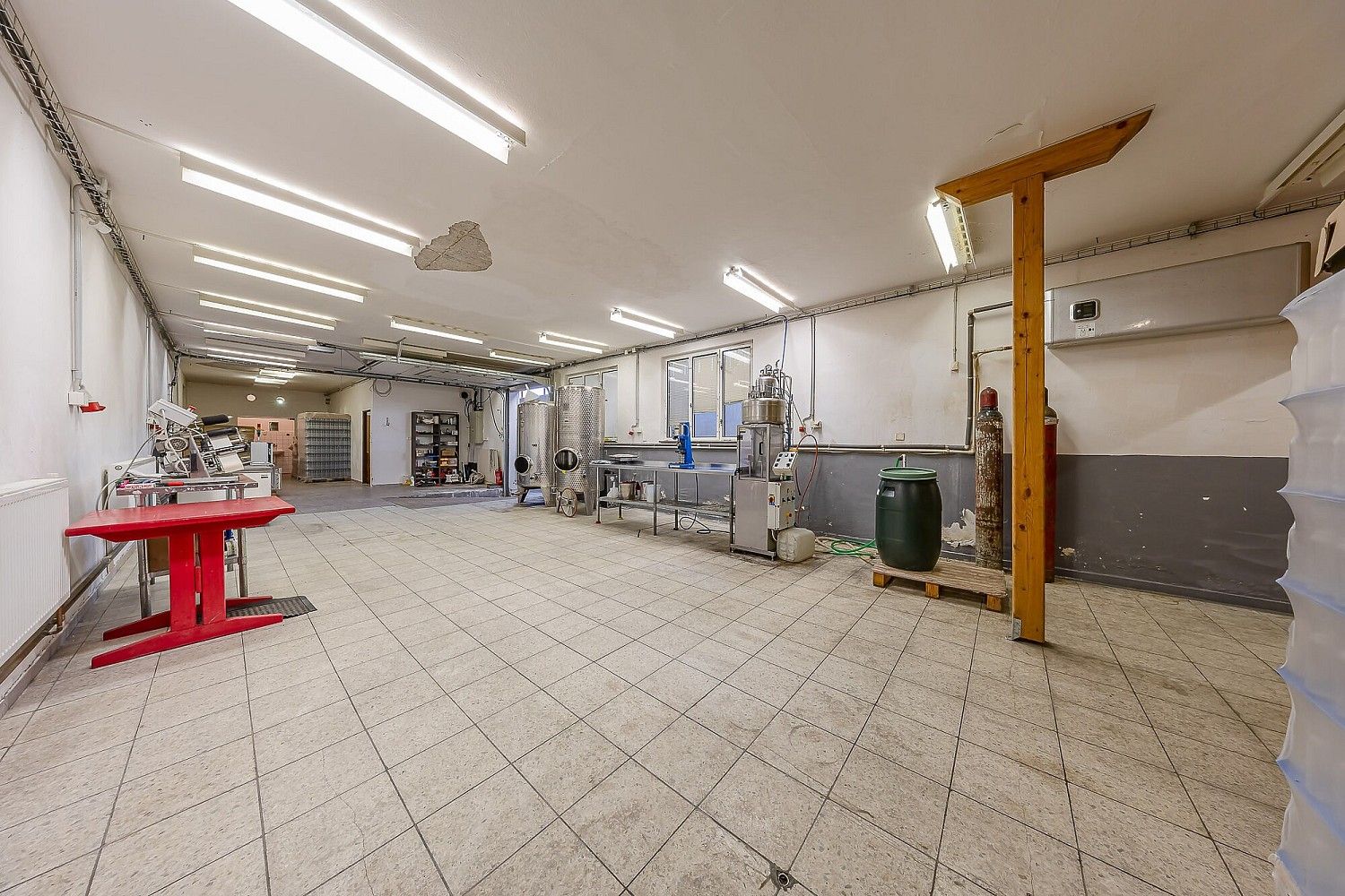 Sklady, Šardice, okres Hodonín, Jihomoravský kraj, 373 m² - 1