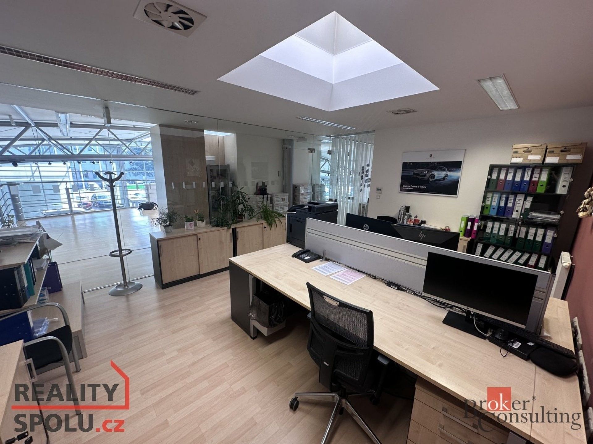 Kanceláře, Na Okrouhlíku, Hradec Králové, 22 m²
