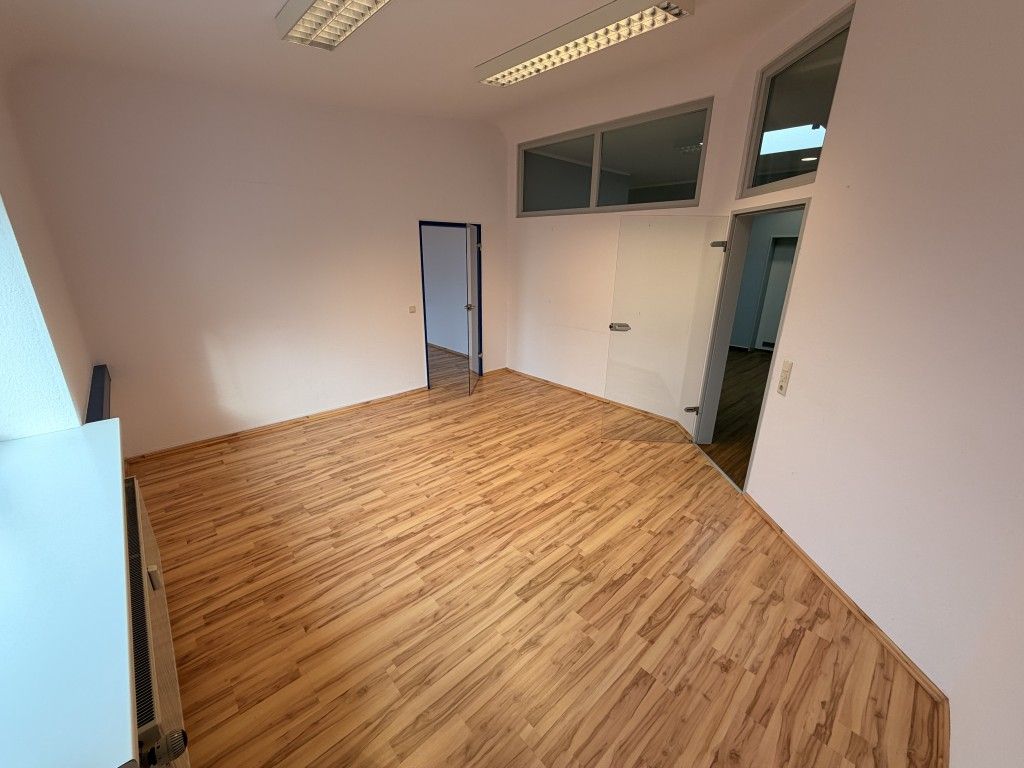 Kancelář · 632 m² · Braunschweig Braunschweig Niedersachsen 38122 - 4