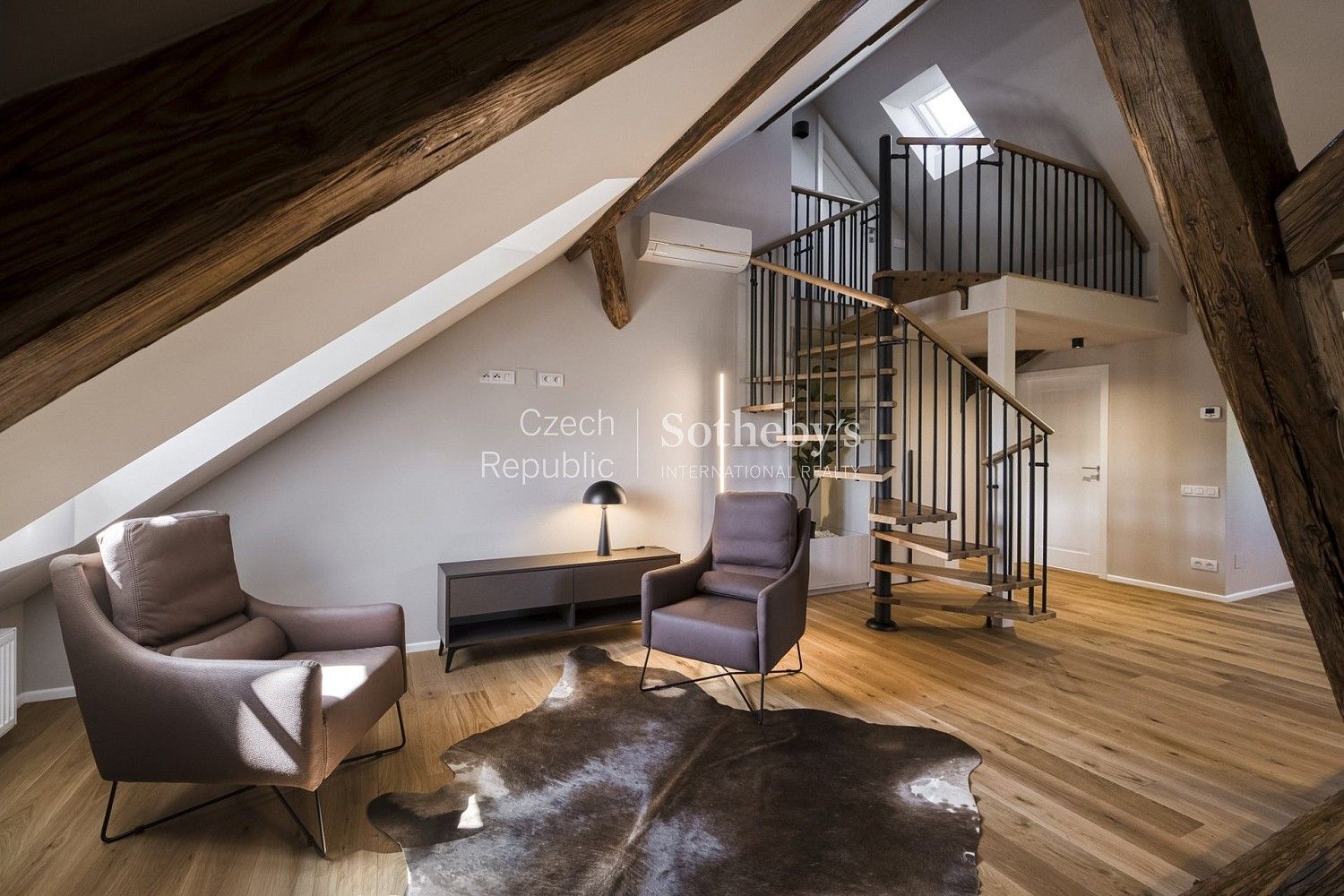 Byt 5+kk · 205 m² · Na Kampě, Praha 1 - Malá Strana - 4