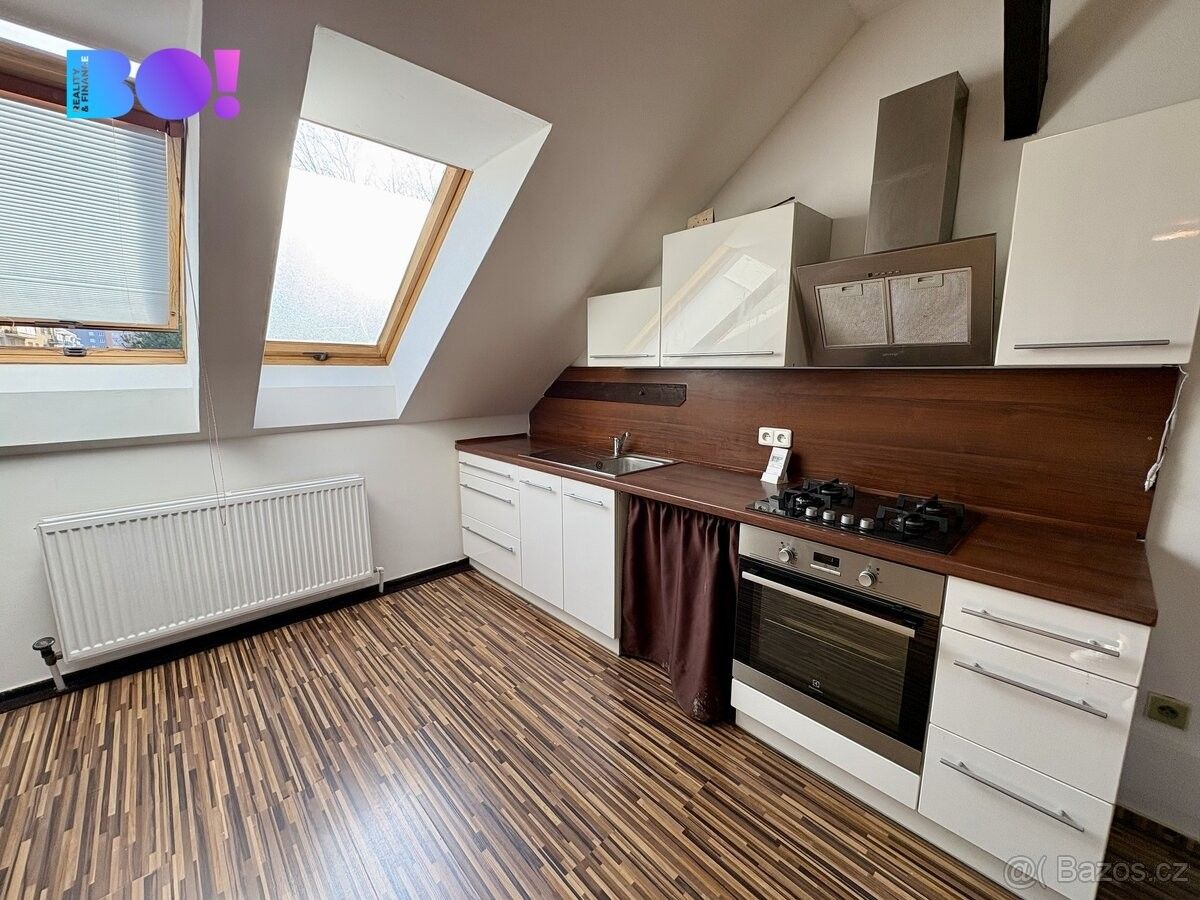 Pronájem kancelář - Karviná, 734 01