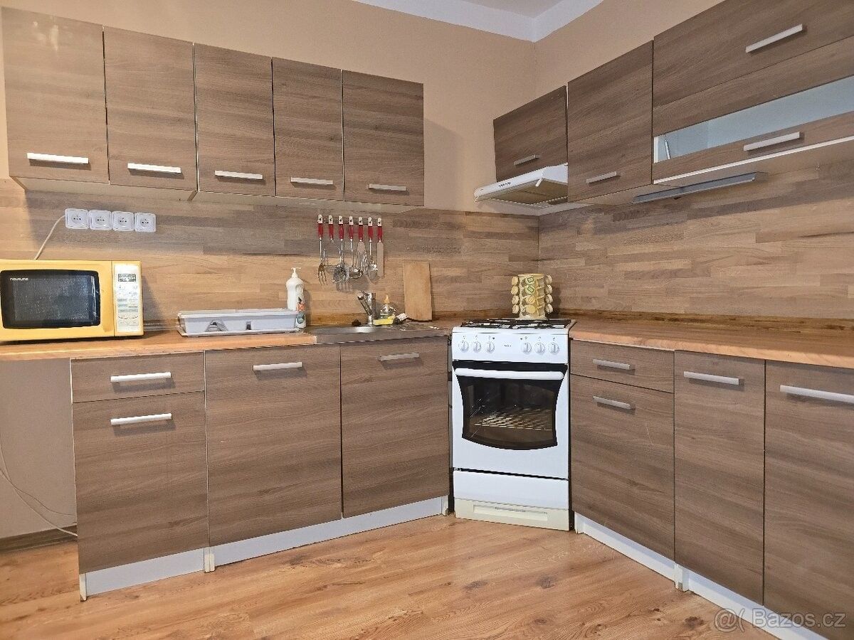 Byty, Krupka, 417 42