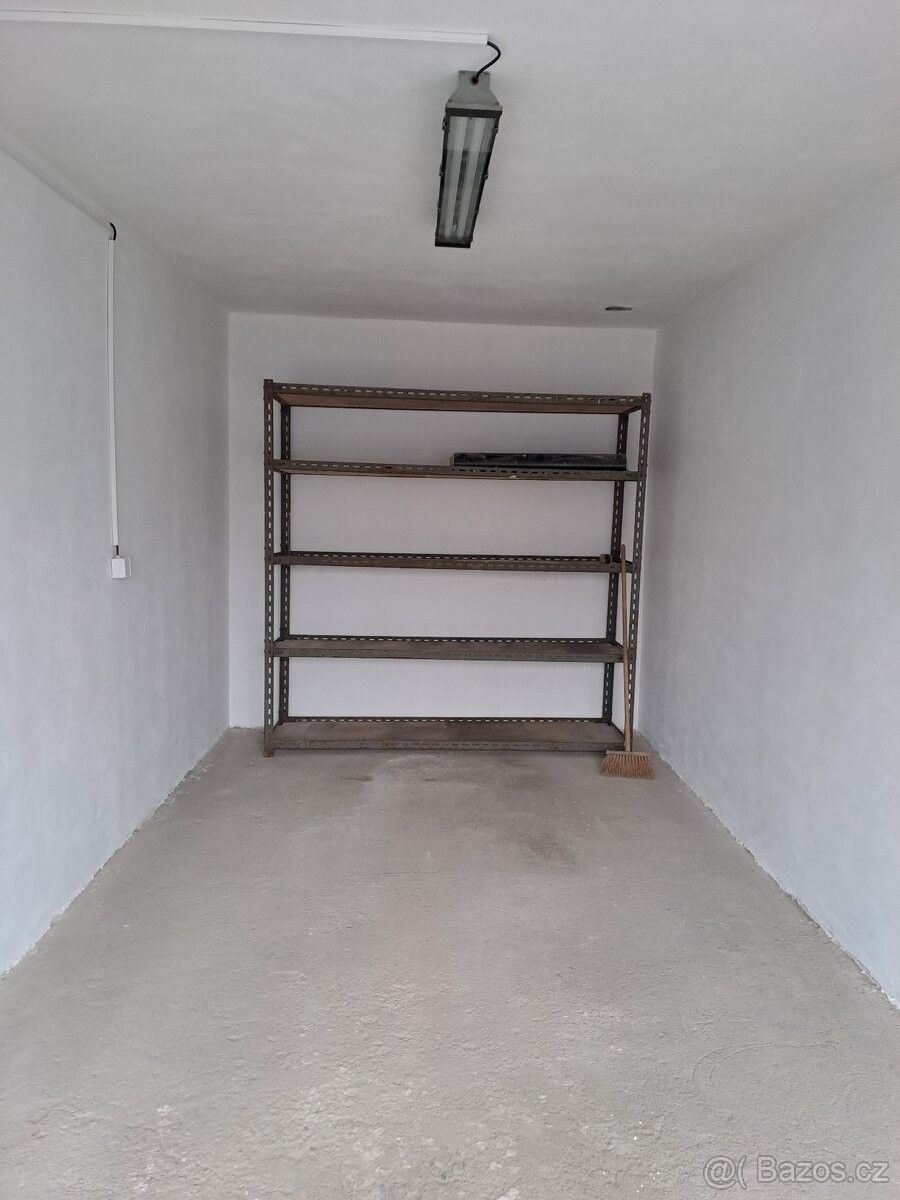Pronájem garáž - Hodonín, 695 01 - 5