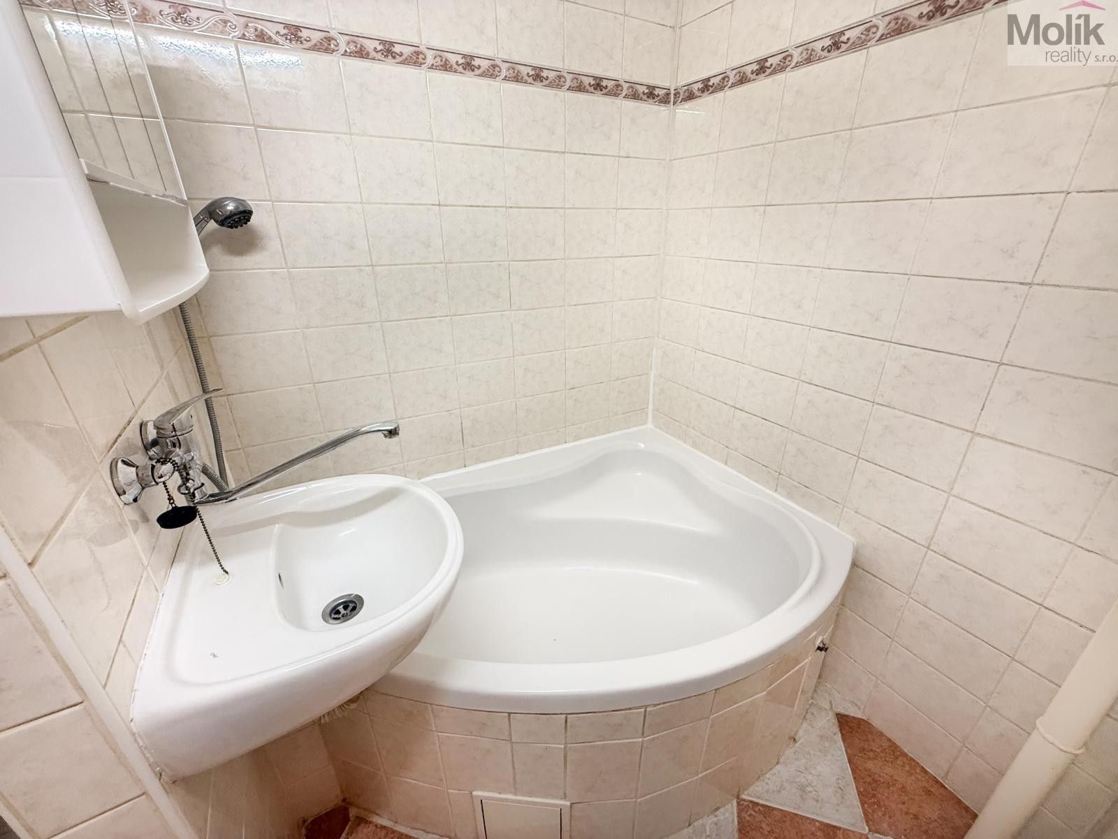 Byt 2+1 · 50 m² · Sadová, Duchcov - 3