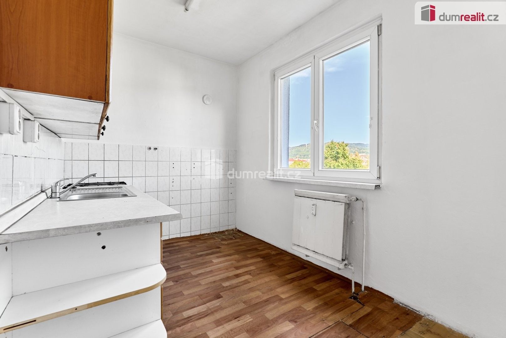Prodej byt 3+1 - Májová, Ostrov, 69 m² - 5