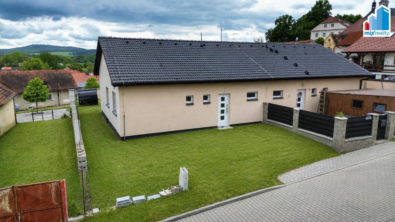 Rodinné domy, Dobřanská, Chotěšov, 83 m² - 1