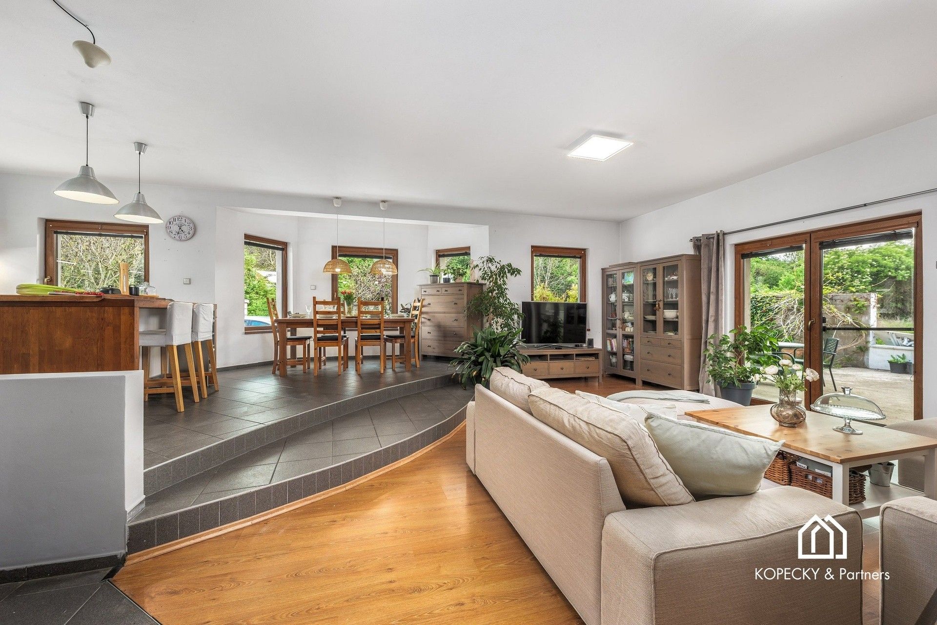 Prodej rodinný dům - V Závětině, Nelahozeves, 252 m²