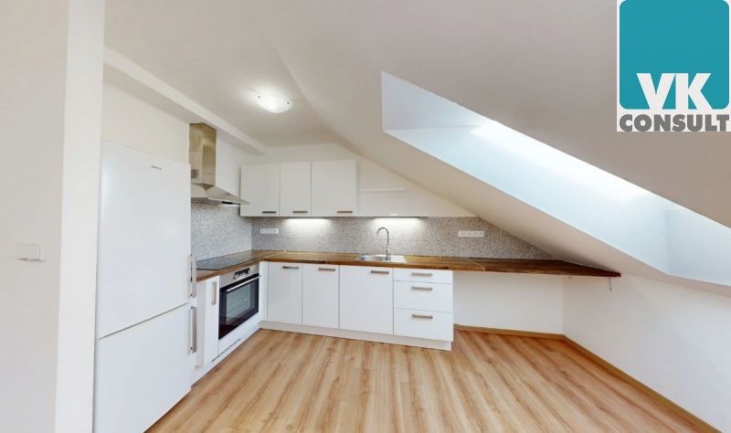 Pronájem byt 2+kk - Komenského nám., Litomyšl, 73 m²