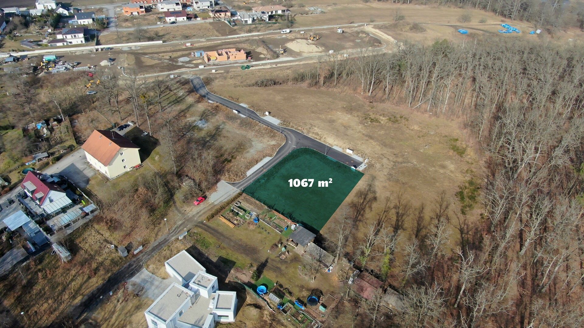 Pozemek pro bydlení, 1 067 m²