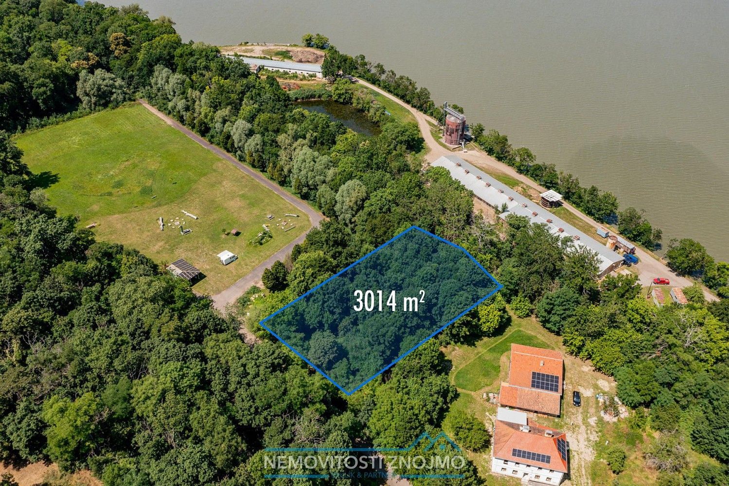 Pozemky pro bydlení, Jaroslavice, okres Znojmo, Jihomoravský kraj - 1