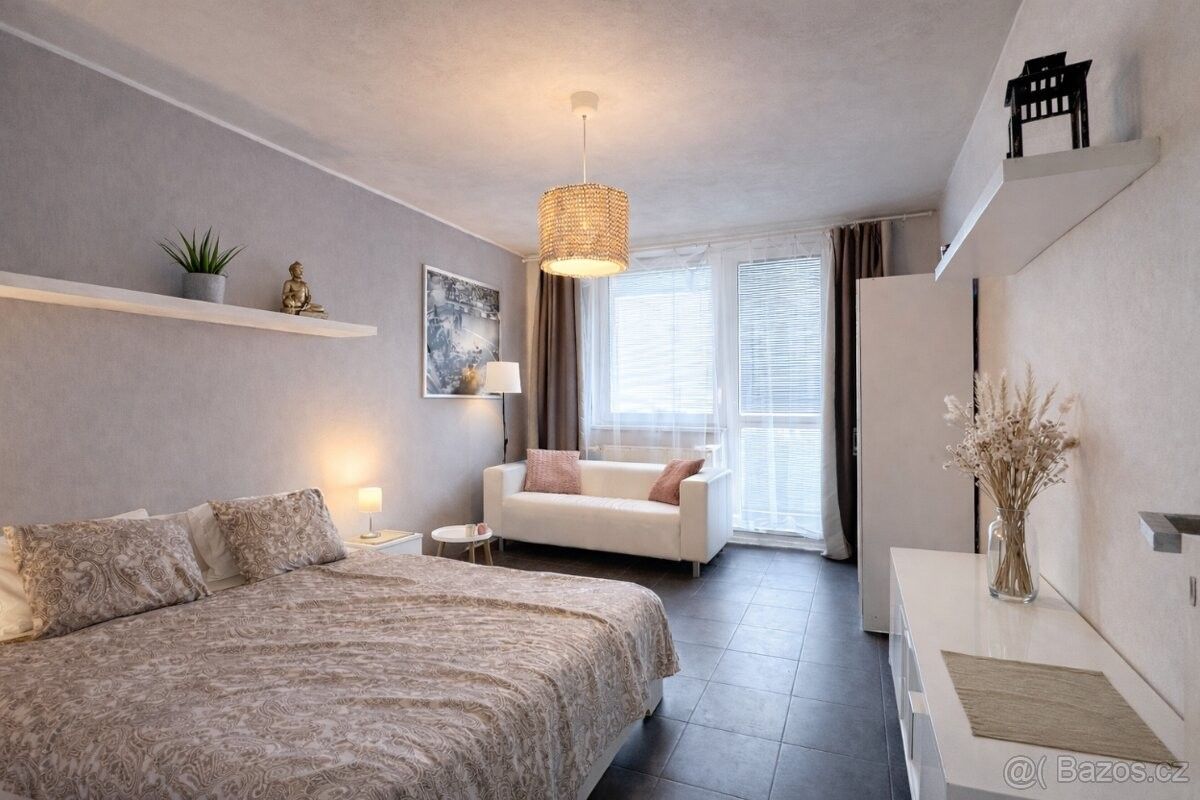 Byty, Kroměříž, 767 01