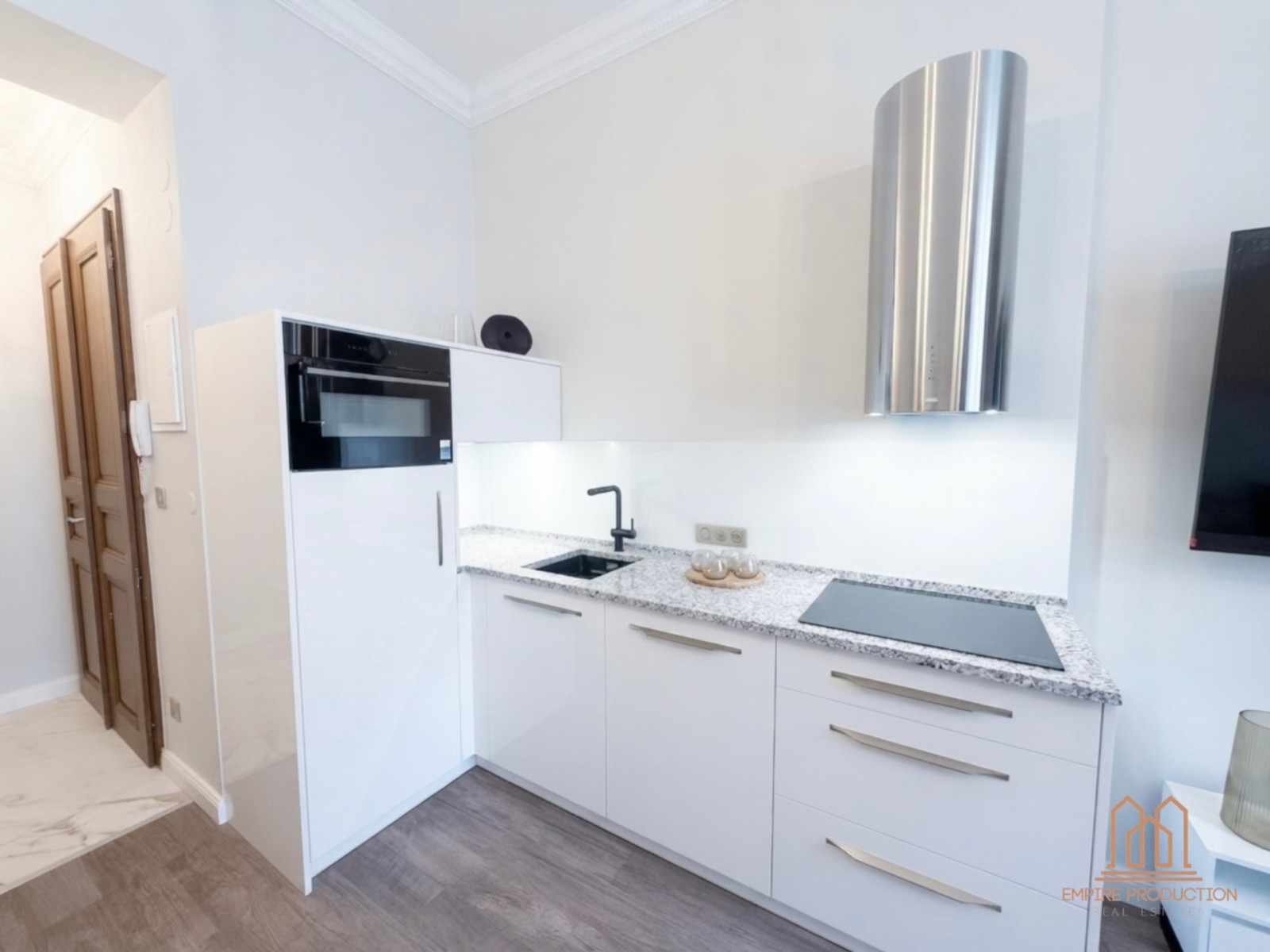 Byt 2+kk · 43 m² · 28. pluku, Praha - Vršovice - 4