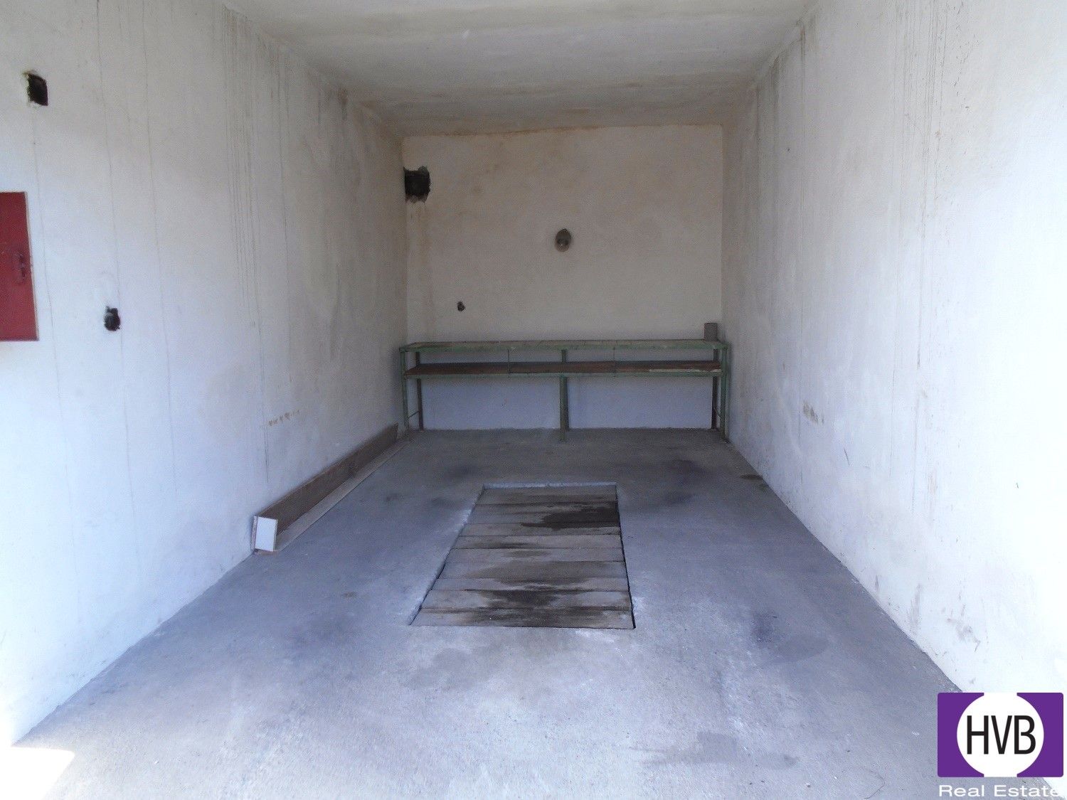 Garáže, Bílovec, 21 m² - 1