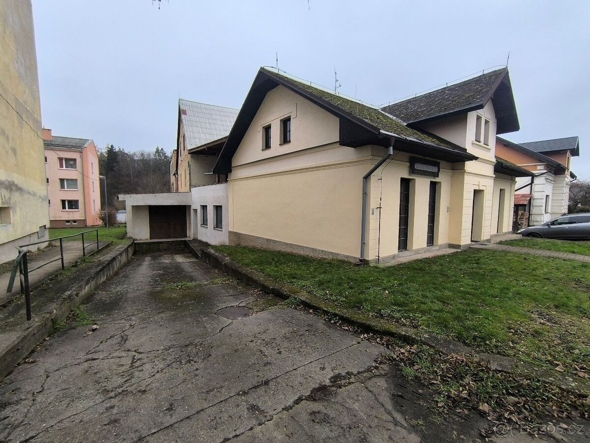 Pronájem obchodní prostory - Úštěk, 411 45