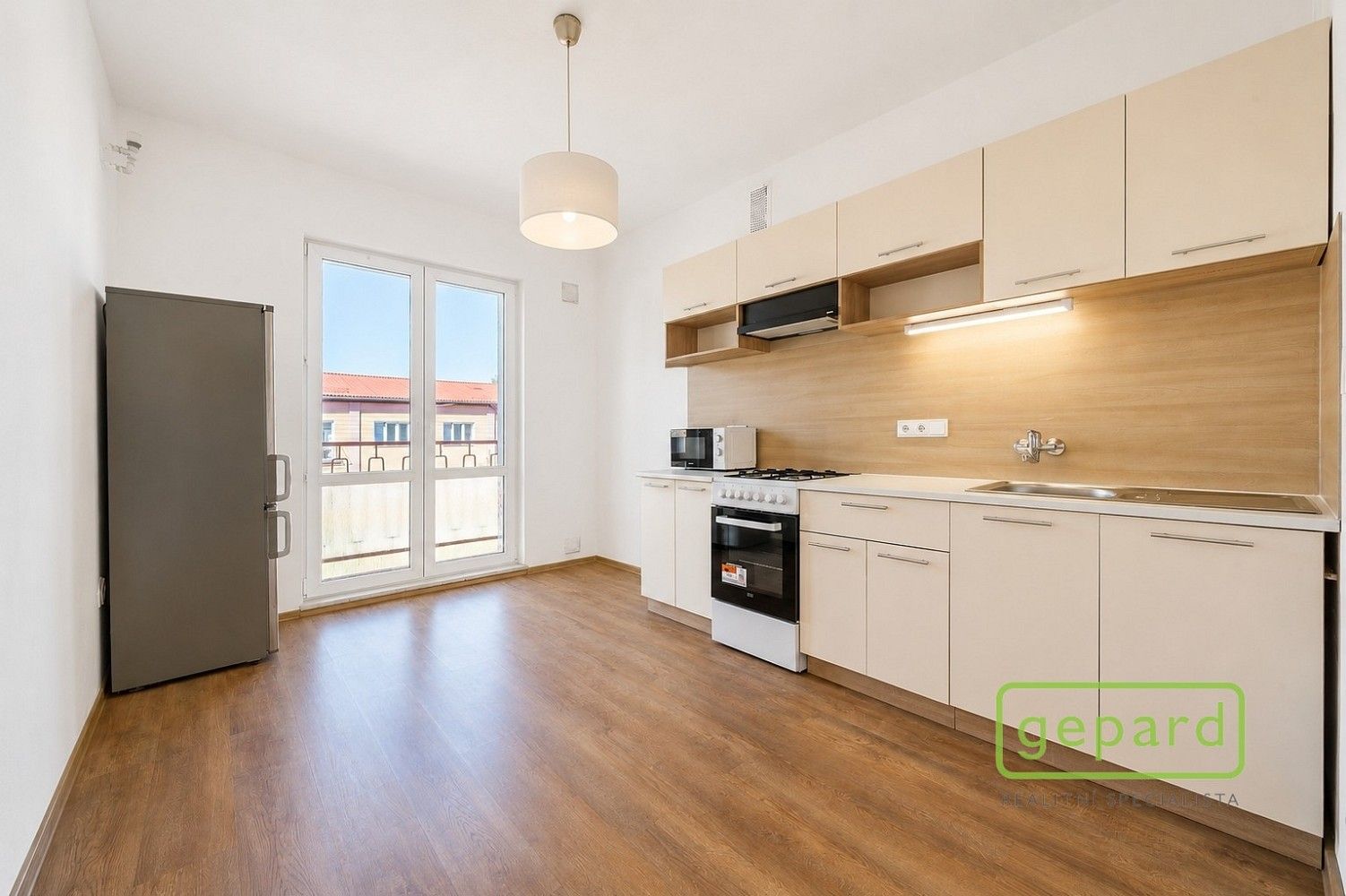 Byt 2+1 · 70 m² · Ostrov, okres Karlovy Vary, Karlovarský kraj - 3