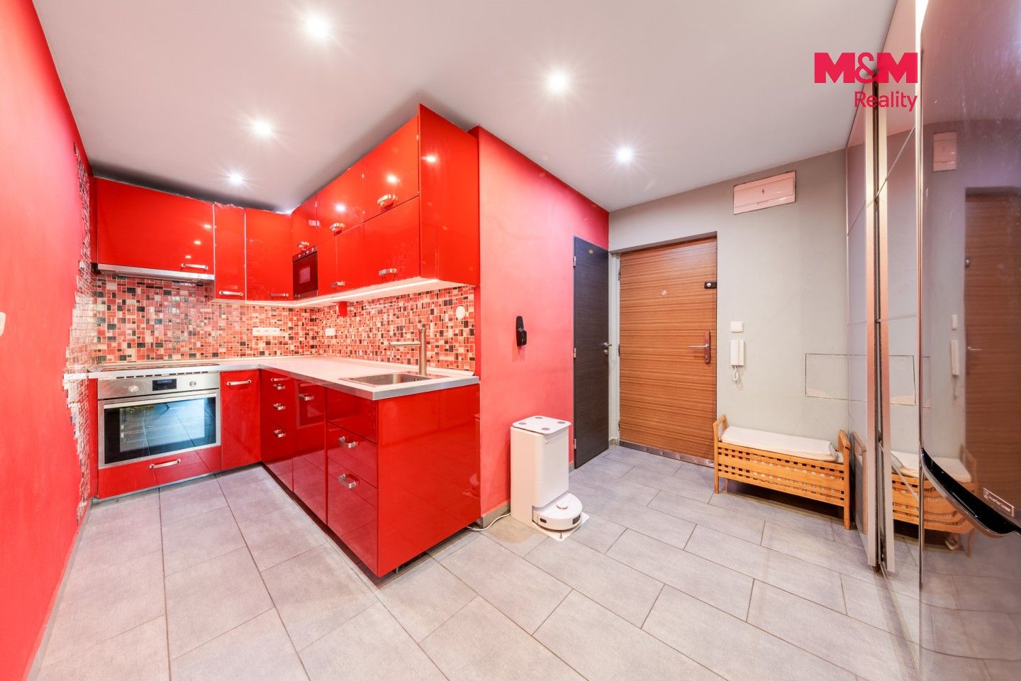 4+1, Závodu míru, Sokolov, 84 m² - 2