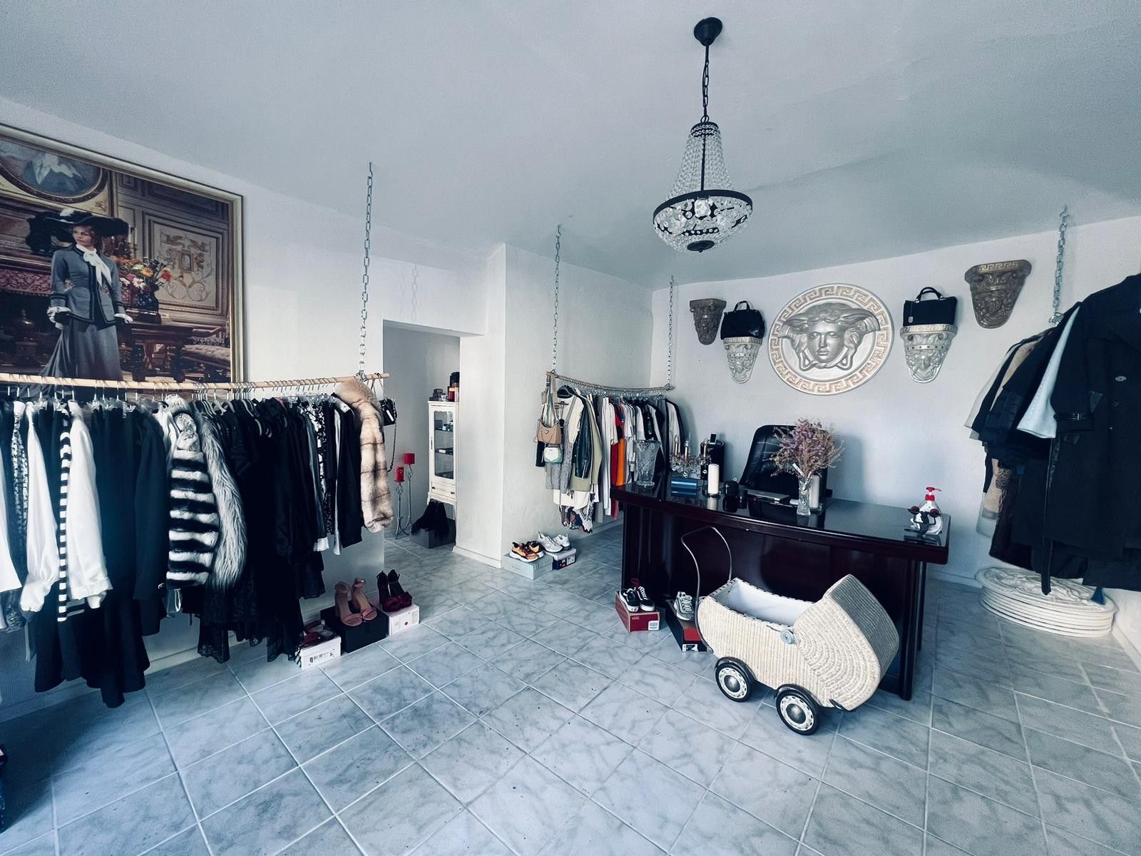 Pronájem obchodní prostory - Bělohorská, Praha, 47 m² - 5